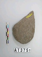 藏品(舌刃打製石斧)的圖片